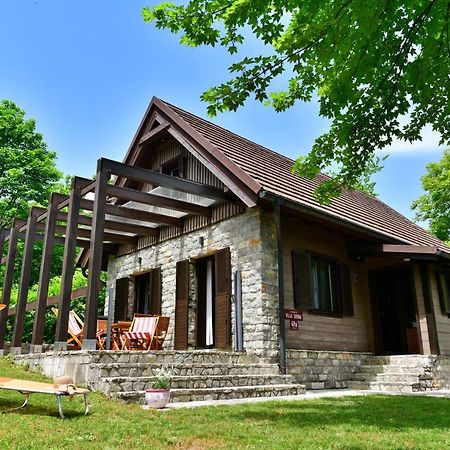Villa Dobra Plitvička Jezera エクステリア 写真